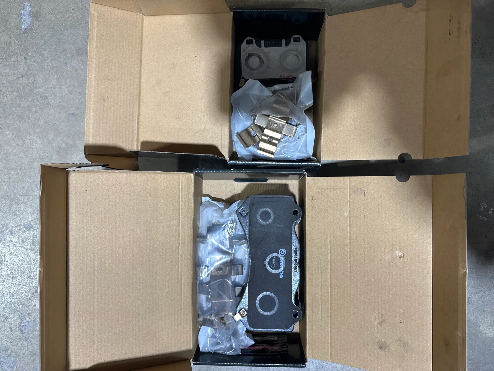 3_Numbers_ OE brake pads.JPG